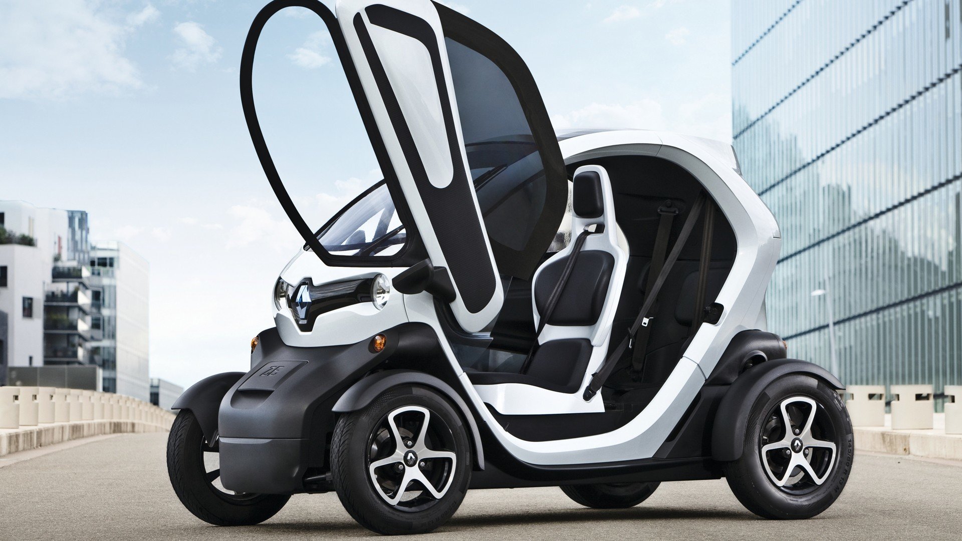 8239740renault-twizy-media-gallery-17.jpg