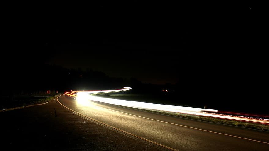 road-night-light-traces-white-long-exposure-traffic-autos-light-drive.jpg