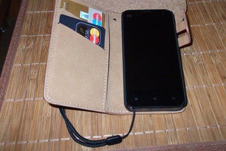 Xiaomi Flipcases 3B.JPG