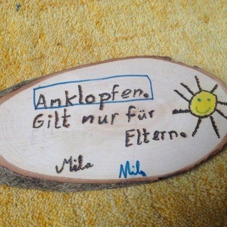 anklopfen-gilt-nur-fuer-eltern.jpg