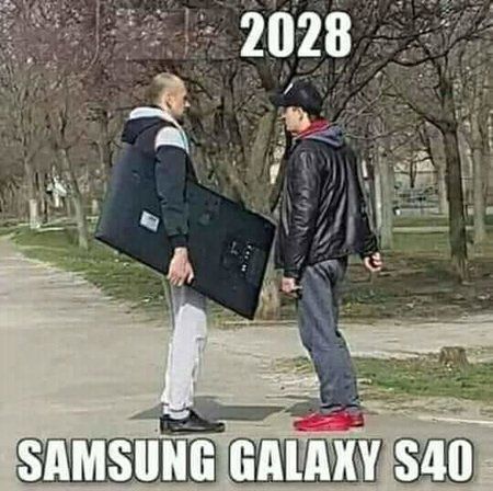 Samsung Galaxy S40.jpg