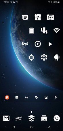 Screenshot_20190507-215034_Nova Launcher.jpg