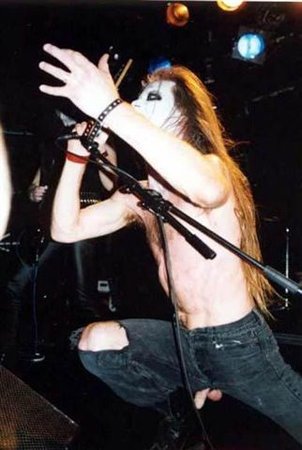 black-metal-chuj (2).jpg