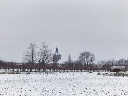 Kirche-w.jpg