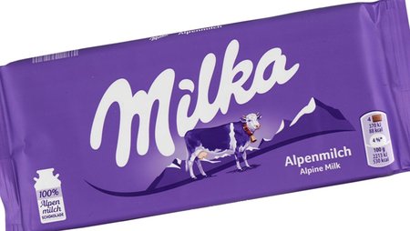 Milka-Alpenmilch-im-Test-Die-Schokolade-gehoert-zu-den-Produkten-im-Test-die-durchfallen-_OeKO...jpg