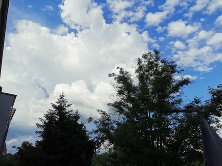 2021-06-04_01_Wolken-ziehen-auf_05.jpg