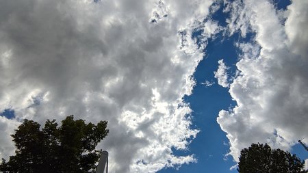 2021-07-07_Wolken-auf-dem-Heimweg_Poco-F3-GCAM_02.jpg