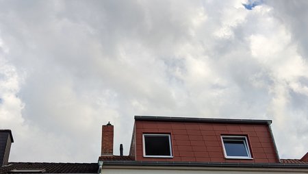 2021-07-09_Wolken-ueber-unserer-Terrasse_09.jpg