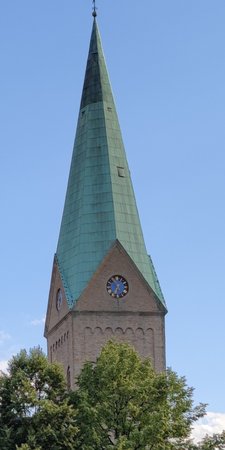 Mi-turm2.jpg