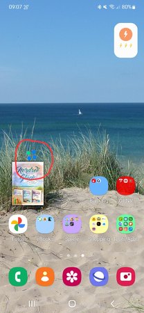 Screenshot_20220626-090722_One UI Home.jpg